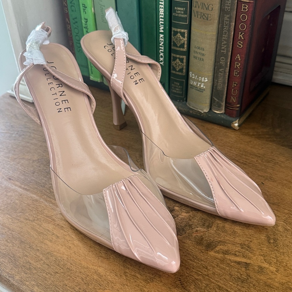 Journee Collection Womens Ivyann Patent Ankle Strap Slingback Heels